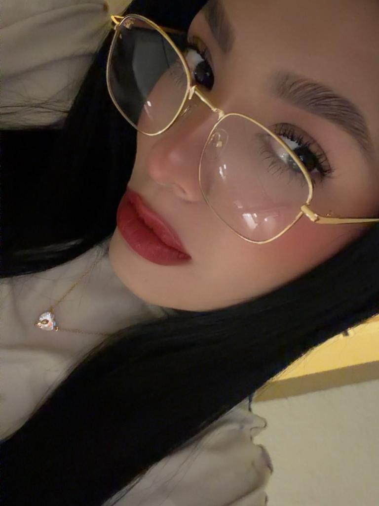 Chica busca chico en Almería: 