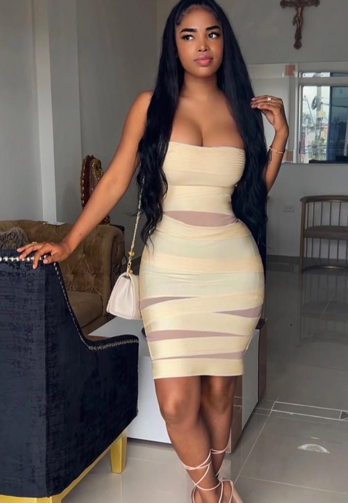 614742653: Chica busca chico en Málaga