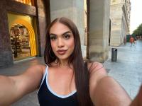 687038875: Transexual en Barcelona