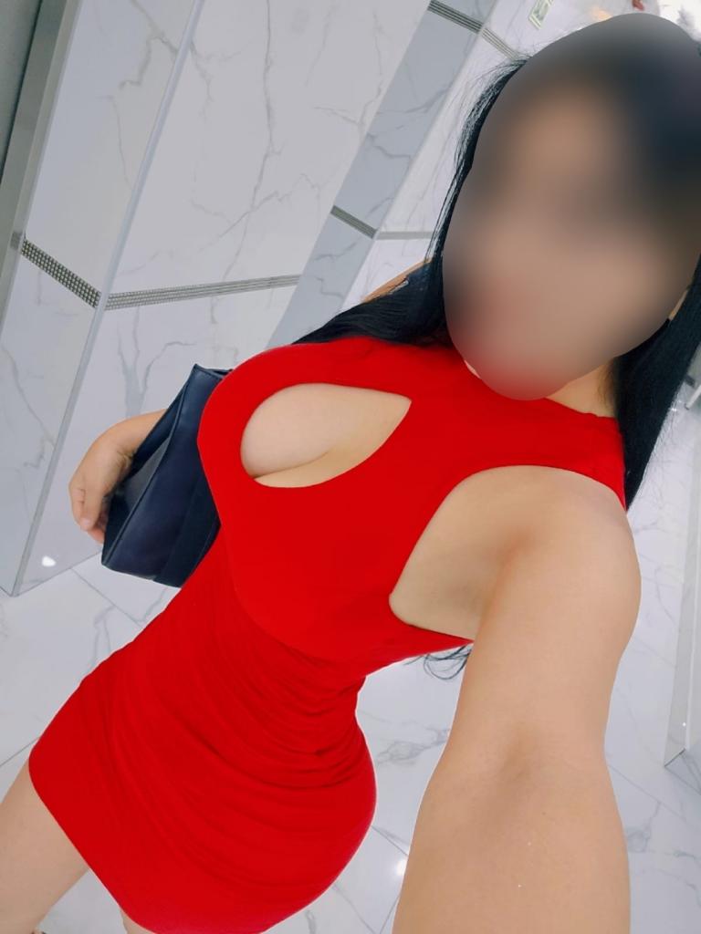 671273298: Chica busca chico en Ceuta