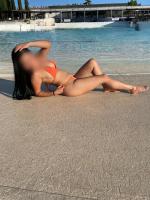 607688103: Chica busca chico en Tenerife