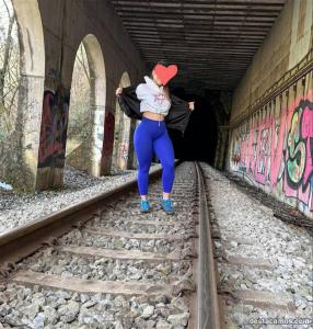 Chica busca chico en La Rioja: 