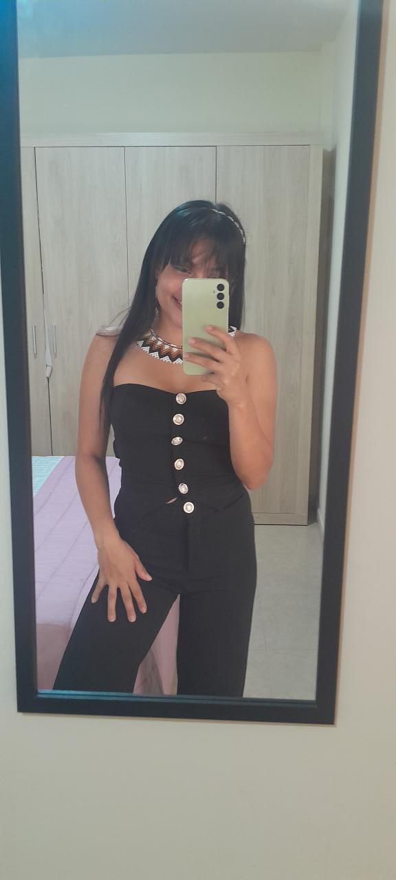 Chica busca chico en Almería: 