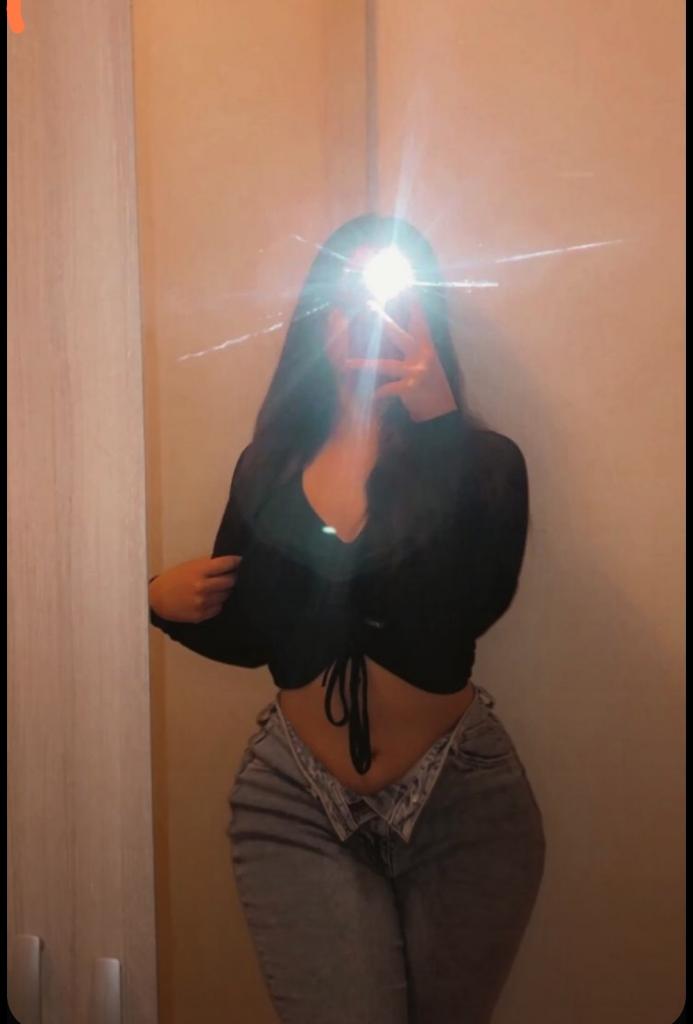 641855551: Chica busca chico en Murcia