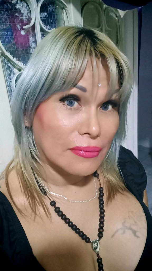 611285437: Transexual en Pontevedra