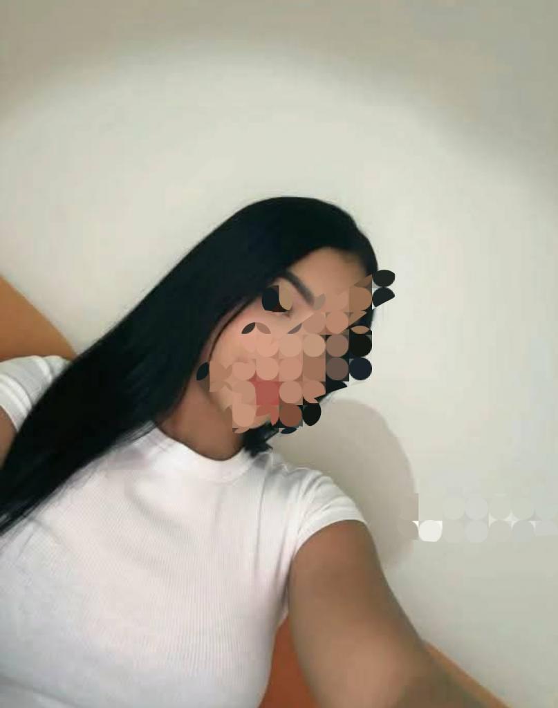607056760: Chica busca chico en Murcia