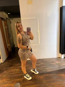 632272887: Chica busca chico en Navarra