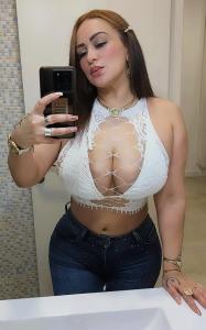 663338682: Chica busca chico en Barcelona