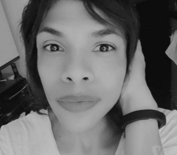 632559483: Transexual en Lérida