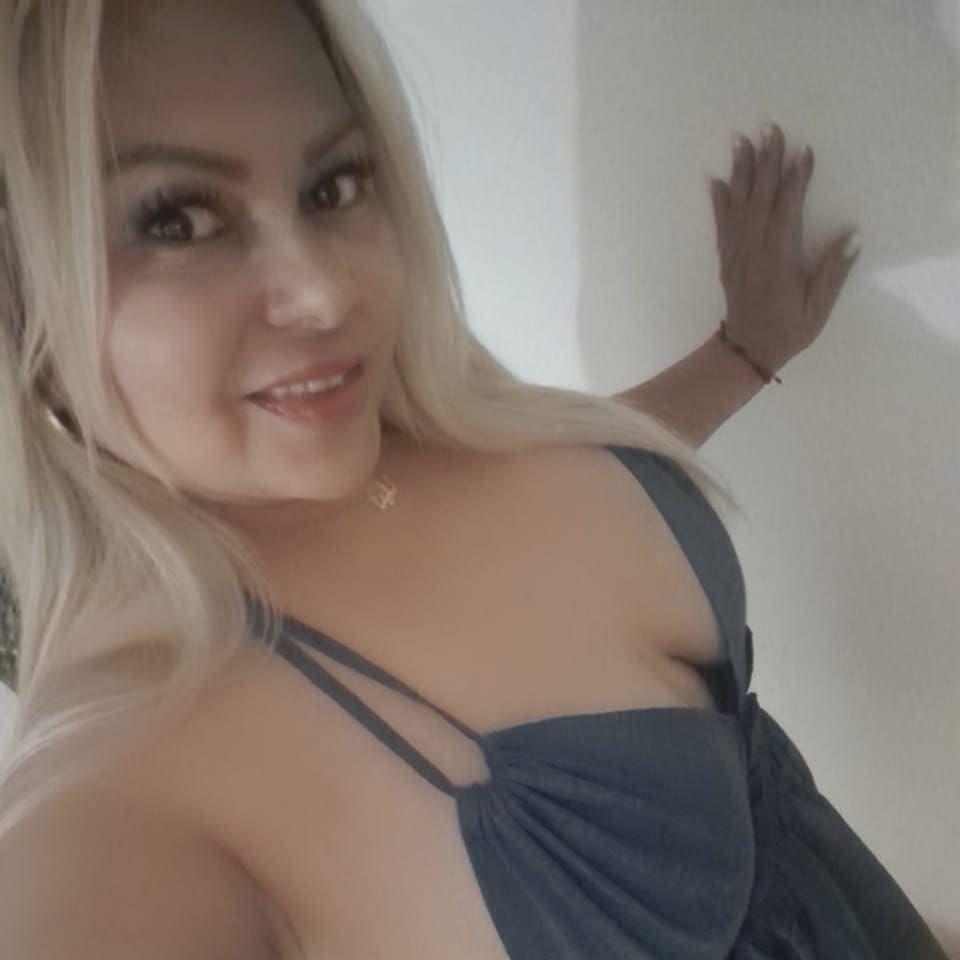 Chica busca chico en Murcia: 