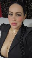 663338682: Chica busca chico en Barcelona