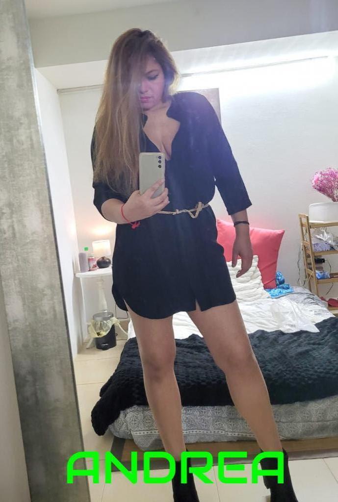 Chica busca chico en Barcelona: 