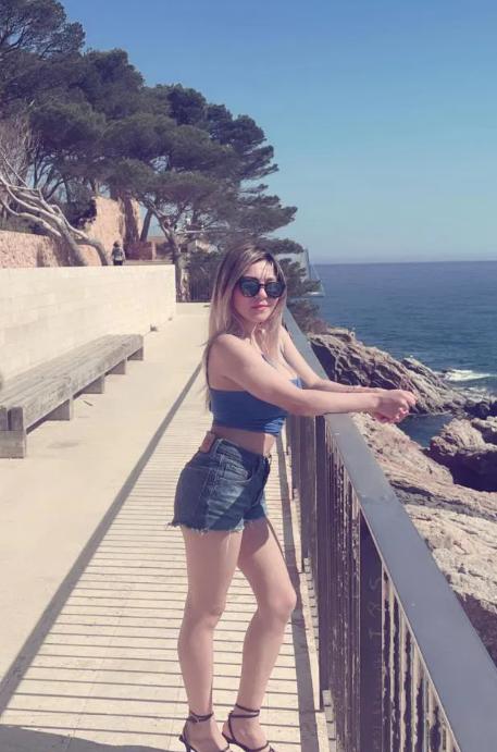 Chica busca chico en Barcelona: 