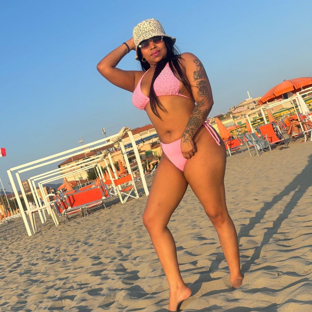 Chica busca chico en Barcelona: 