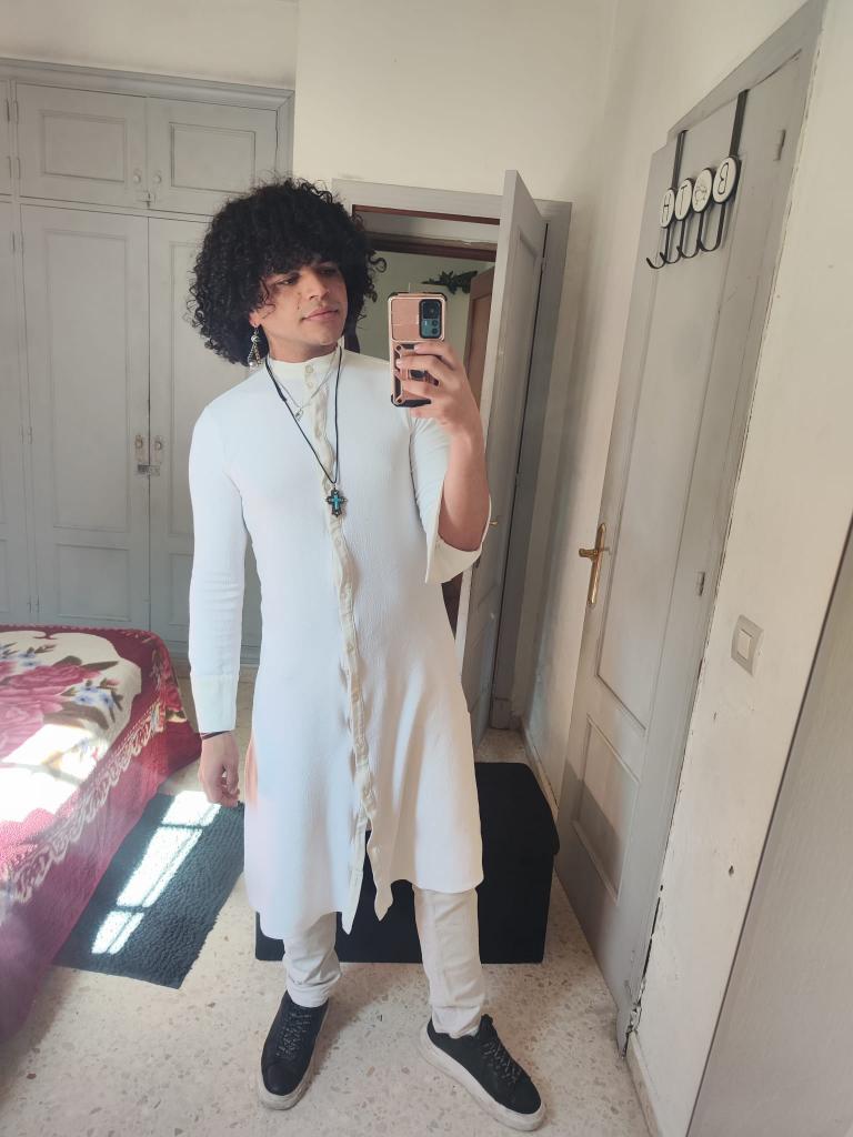 642404389: Chica busca chico en Cádiz