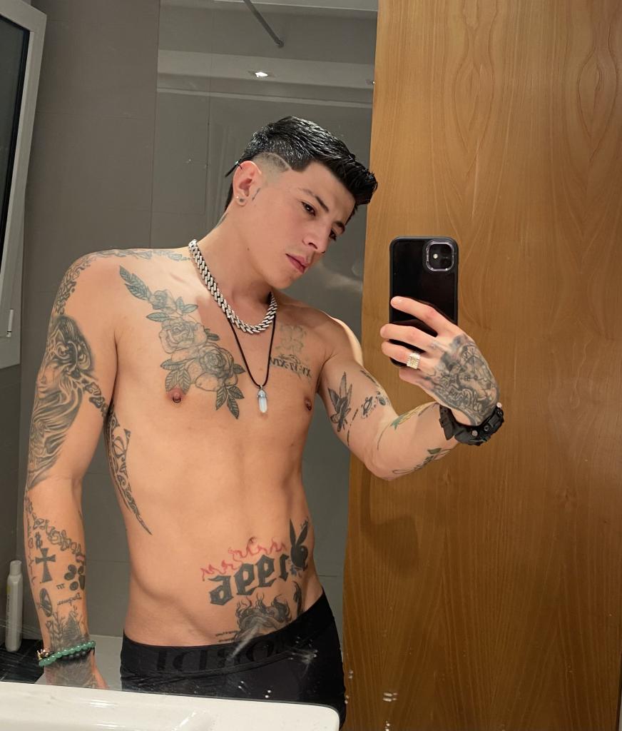 Chico busca chica en Tarragona: 