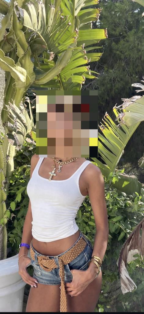 611258978: Chica busca chico en Málaga