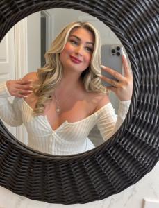 666218600: Travesti en La Coruña