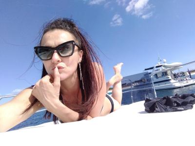 604259562: Chica busca chico en Ibiza