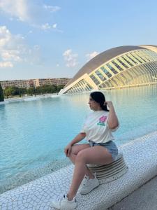 604364134: Chica busca chico en Valencia