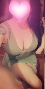 672810676: Chica busca chico en Barcelona