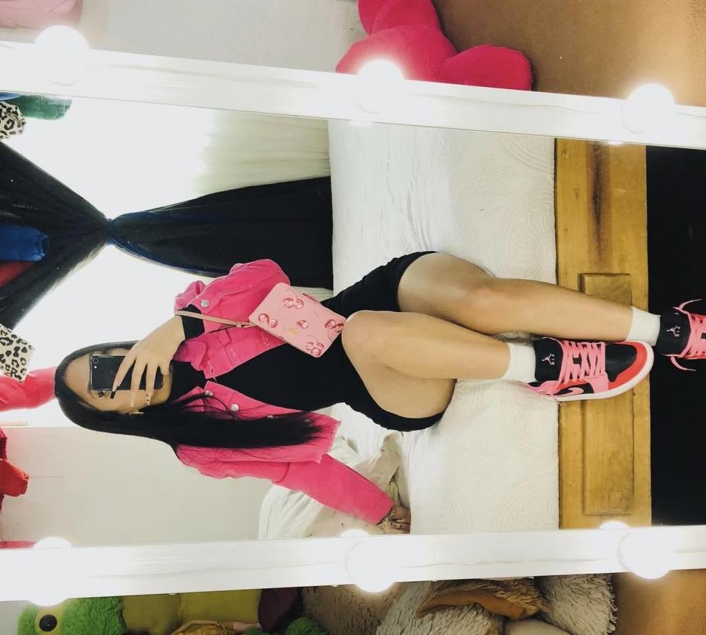 Chica busca chico en Cádiz: 