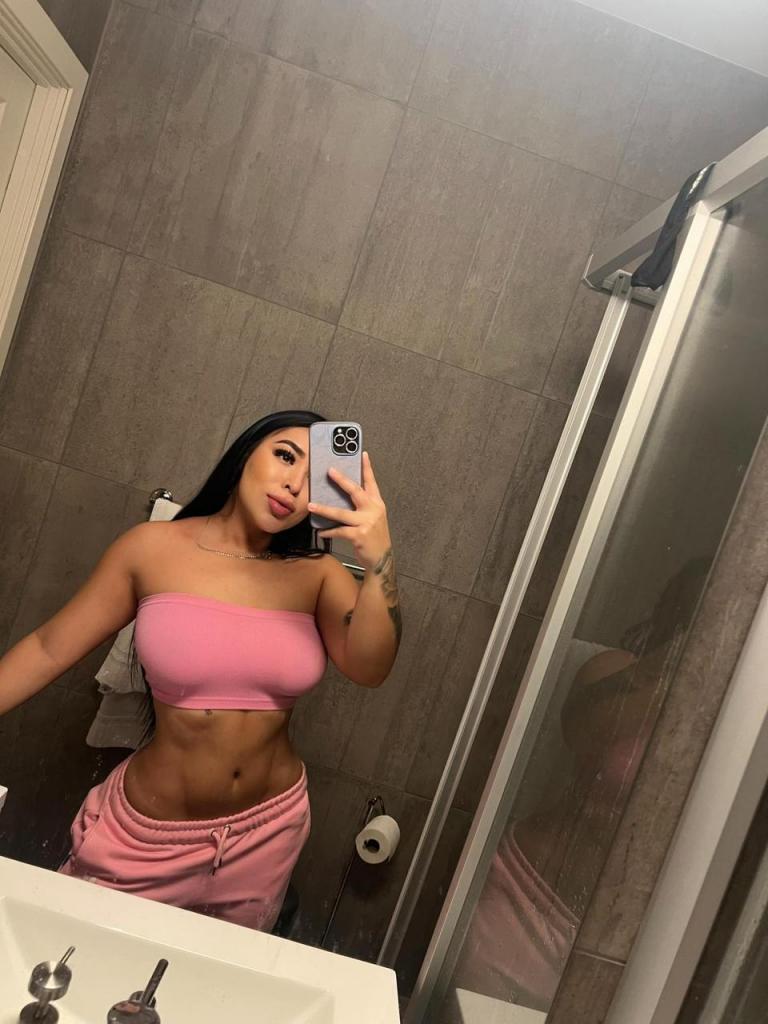 Chica busca chico en Valencia: Chica busca chico