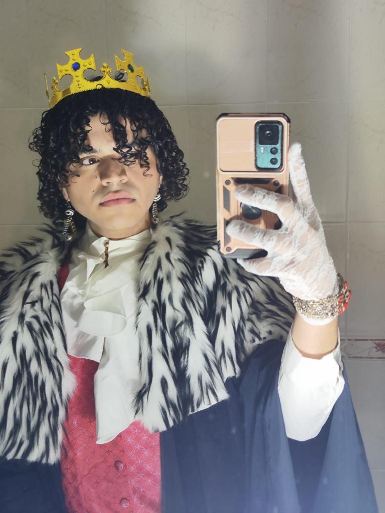 642404389: Chica busca chico en Cádiz