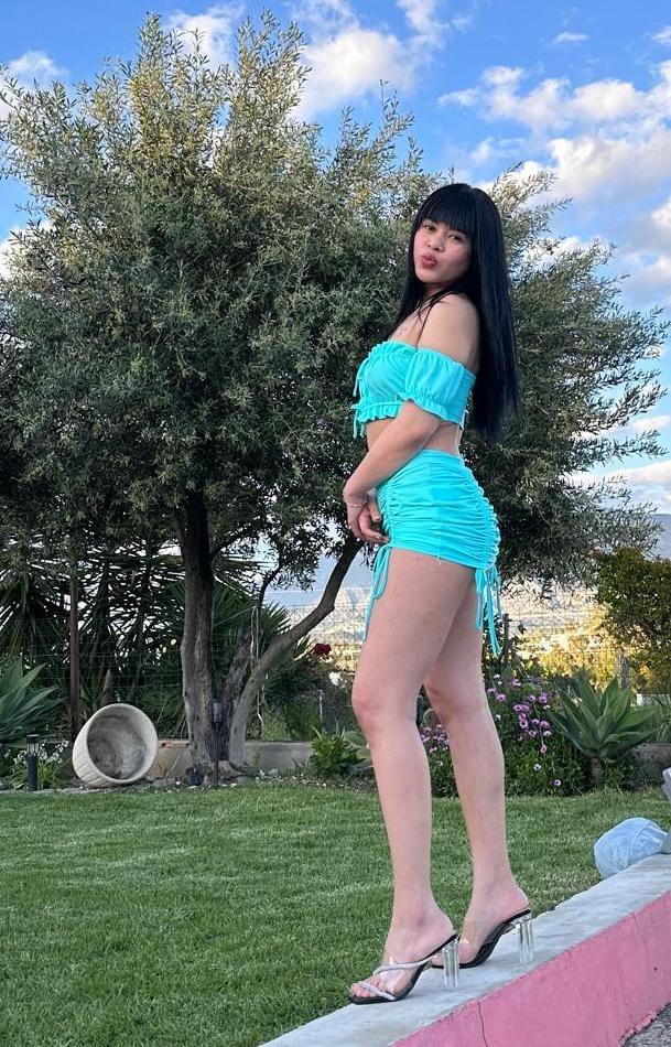 647163074: Chica busca chico en Málaga