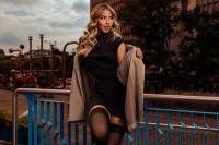 627534923: Chica busca chico en Barcelona