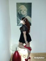 636211901: Chica busca chico en Madrid