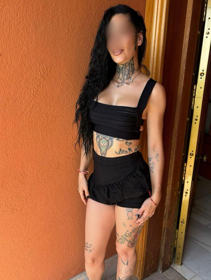 617043703: Chica busca chico en Granada