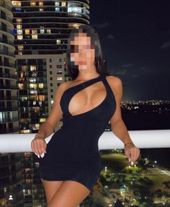 695319988: Chica busca chico en Alicante