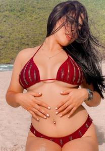 674069799: Chica busca chico en Valencia