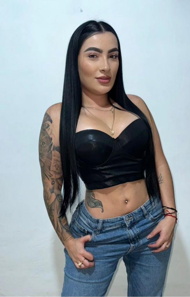 613594072: Chica busca chico en Cádiz