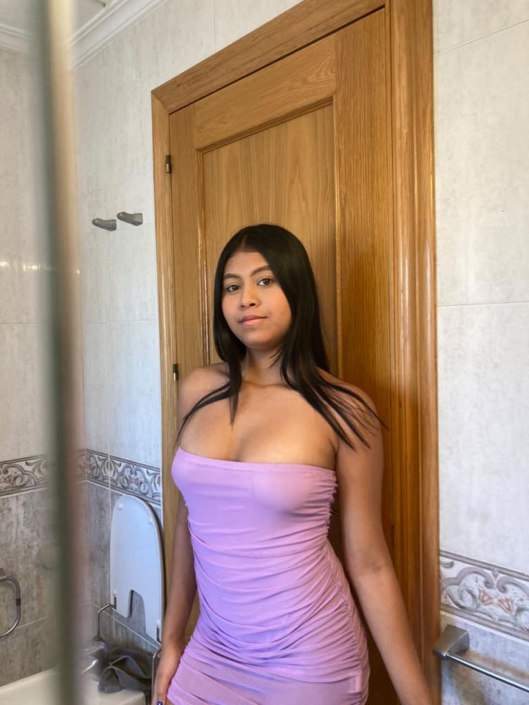 677680640: Chica busca chico en Murcia