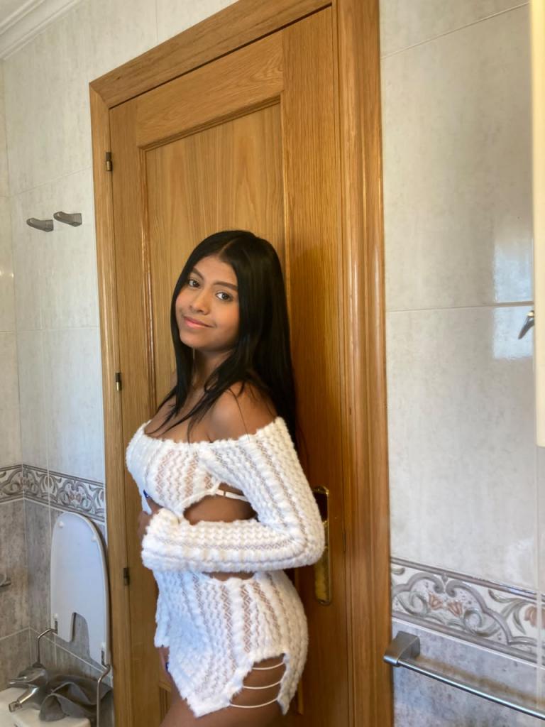 Chica busca chico en Murcia: Chica busca chico