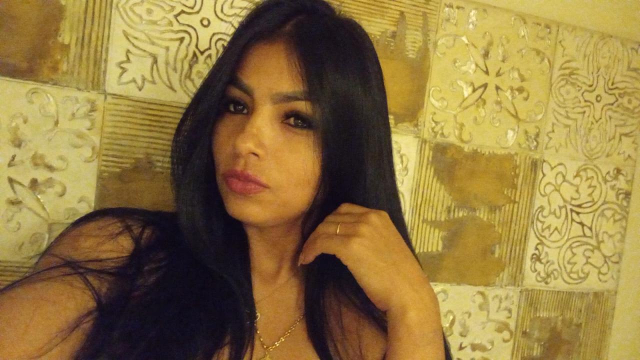 Chica busca chico en Valencia: Chica busca chico