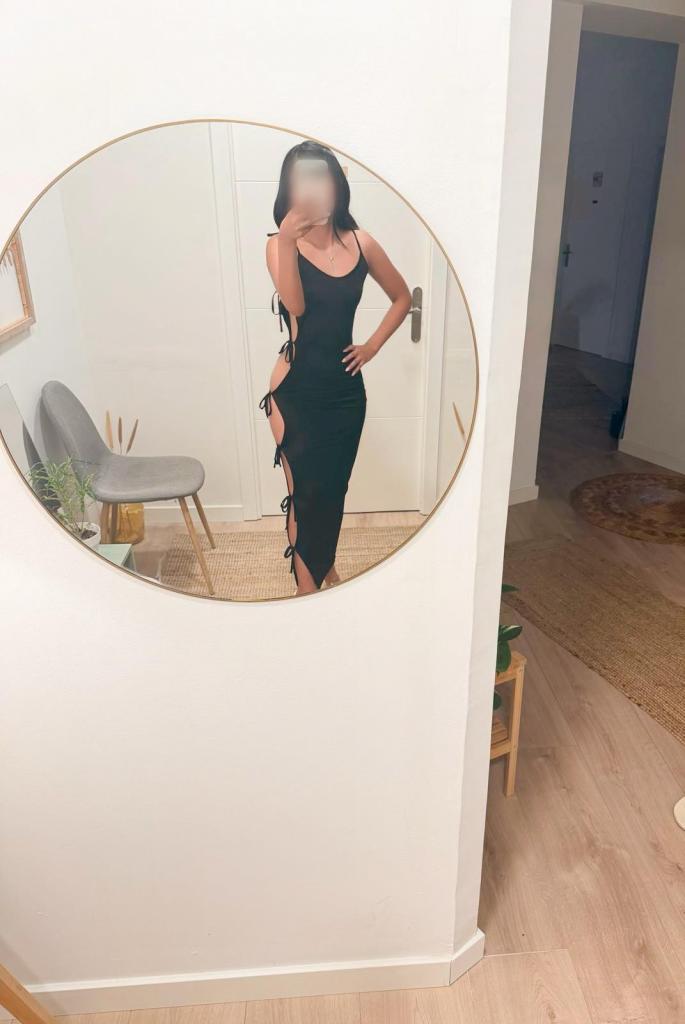 607325081: Chica busca chico en Mallorca