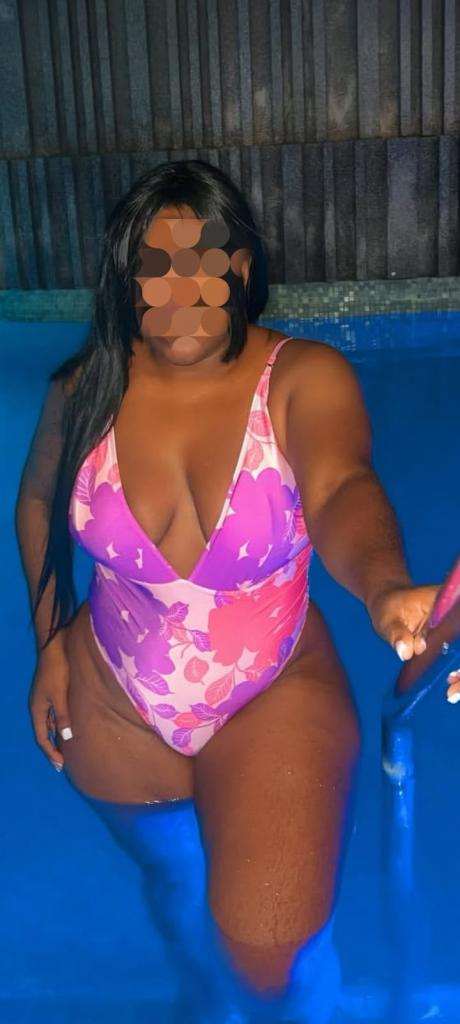 Chica busca chico en Murcia: 