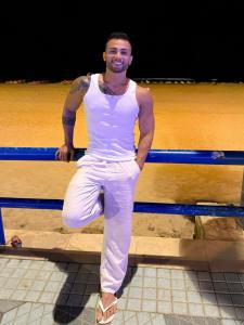 692592475: Chico busca chica en Mallorca