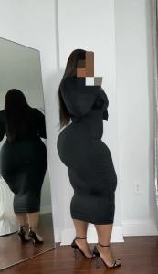 647207087: Chica busca chico en Barcelona