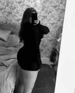 642361883: Chica busca chico en Madrid