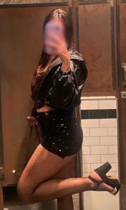 745072040: Chica busca chico en Asturias
