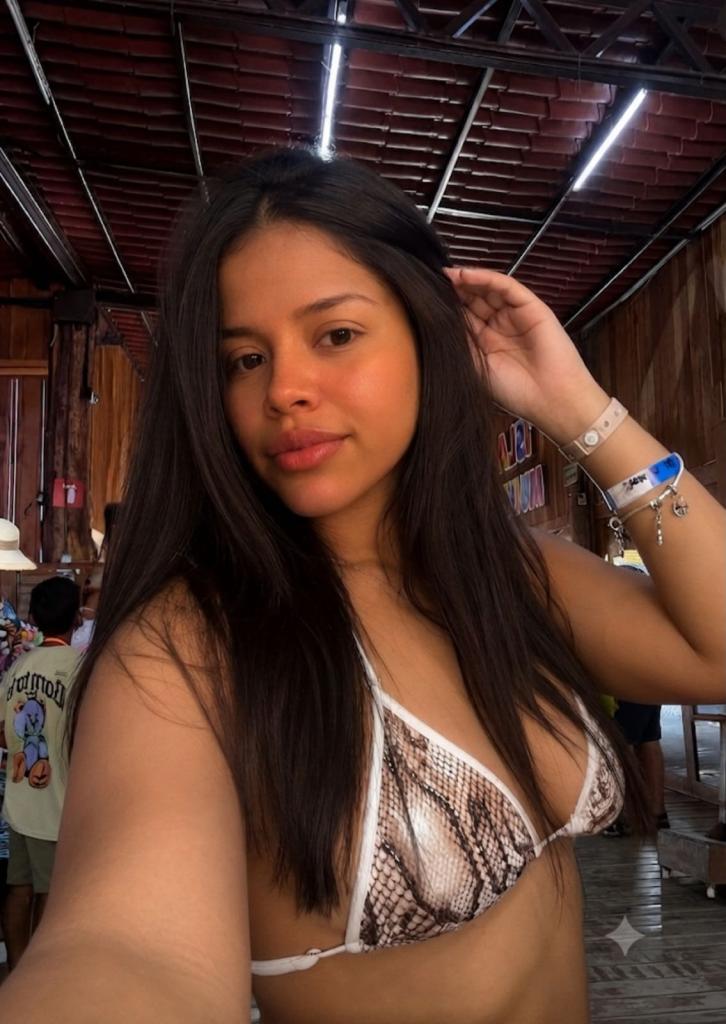 664226311: Chica busca chico en Madrid