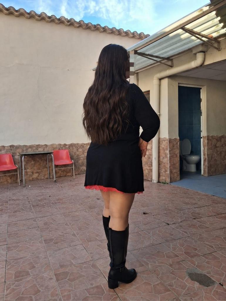 745052148: Chica busca chico en Albacete