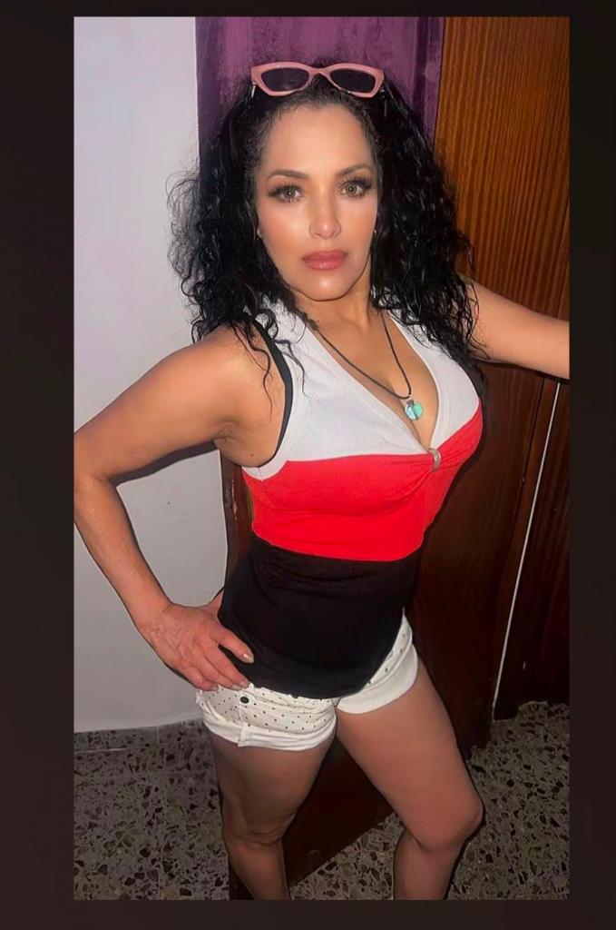 Chica busca chico en Murcia: 