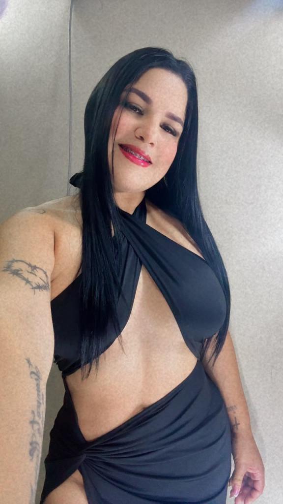 661085611: Chica busca chico en Cádiz