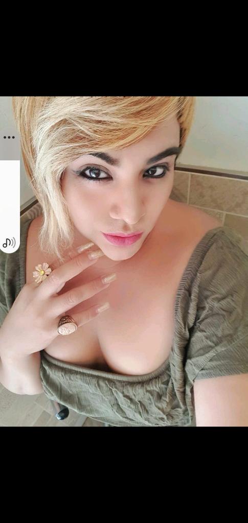 672357040: Travesti en Barcelona
