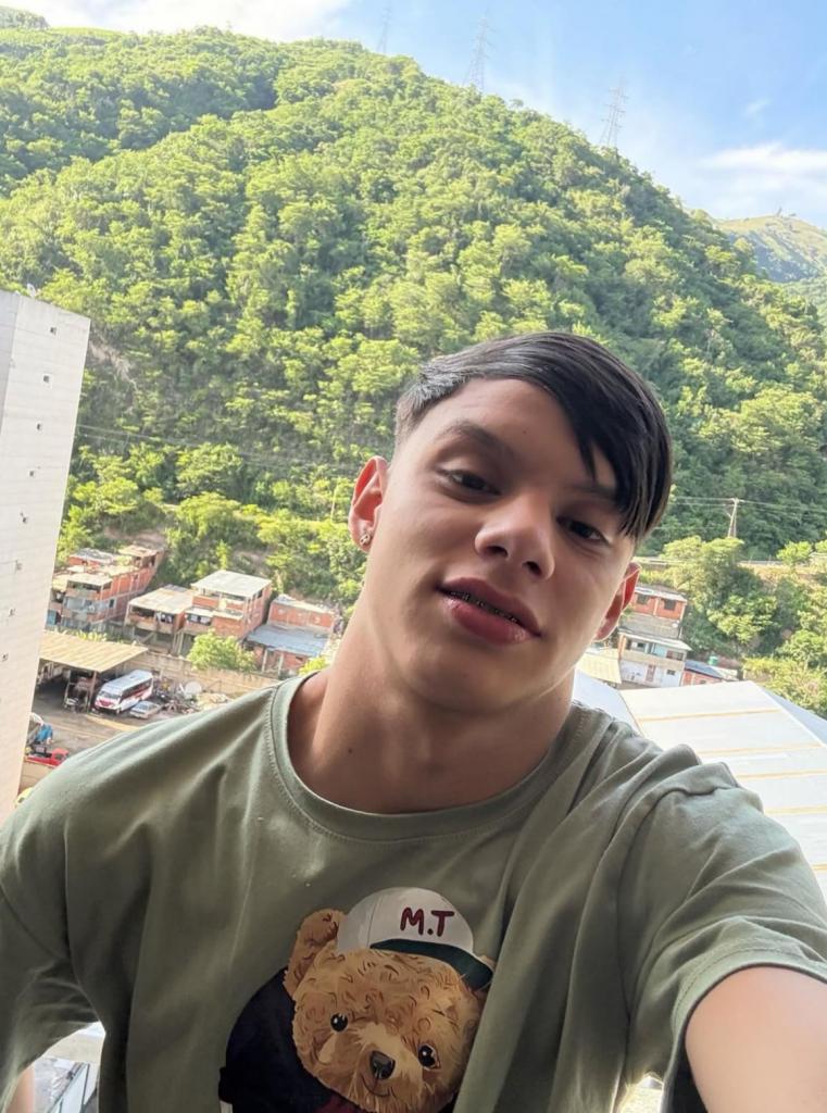 603372860: Chico busca chica en La Coruña